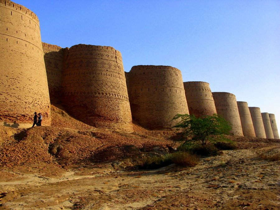 forts of pakistan: derawar fort