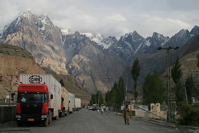 China-Pakistan trade via Karakoram Highway By Anthony Maw, Vancouver, Canada