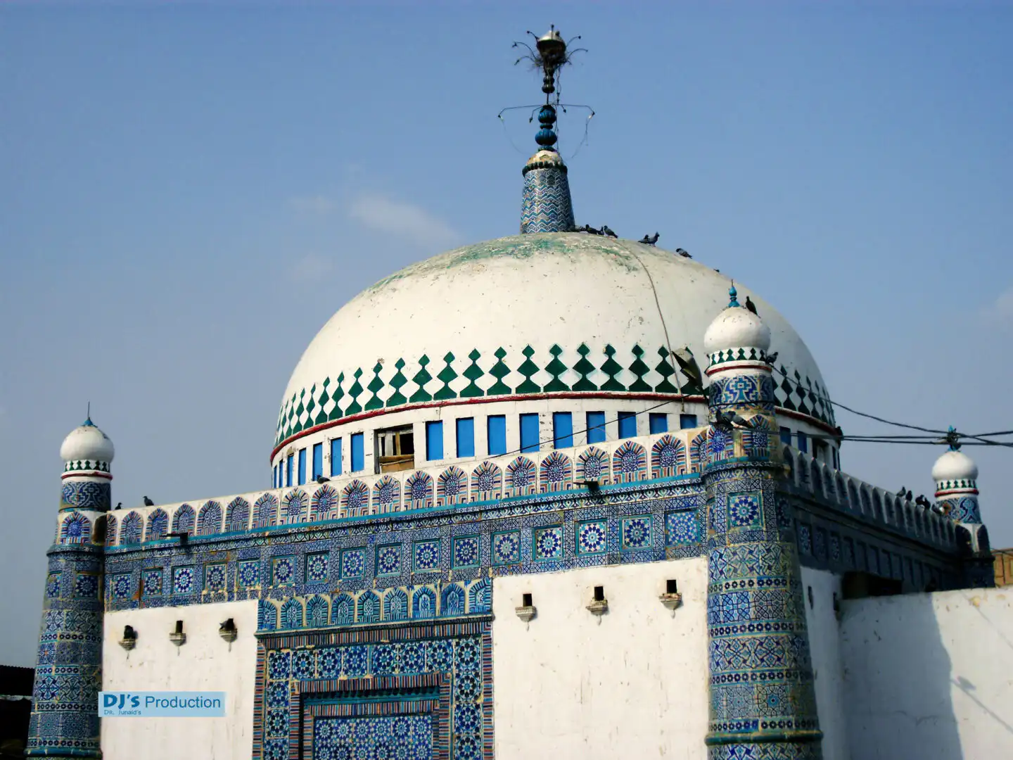 Tomb of Khawaja Awais Kagha Multan
