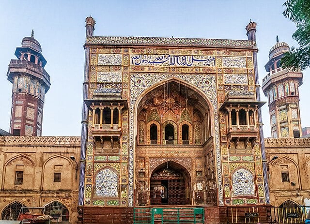 wazir khan mosque