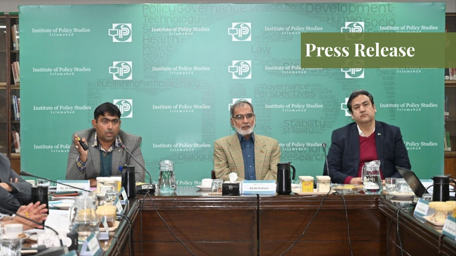 IPS experts gathered to discuss Pakistan's shift toward clean energy