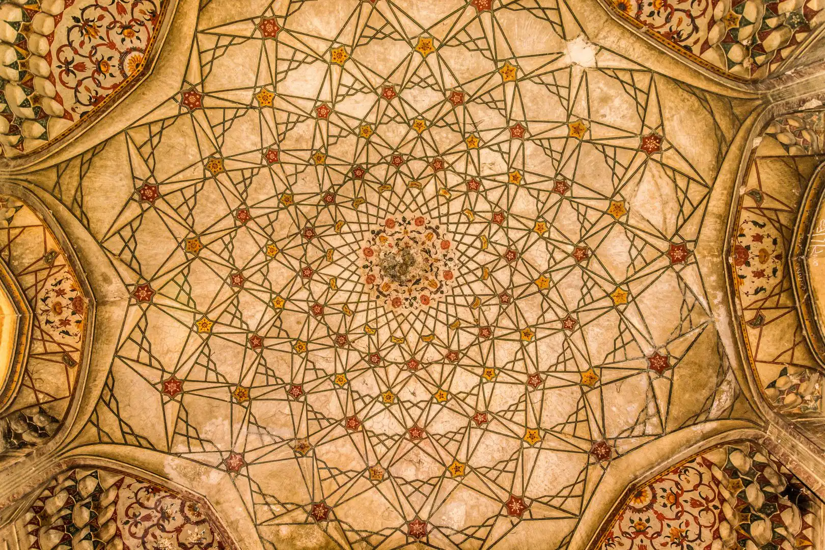 The ceiling of Dai Anga's tomb