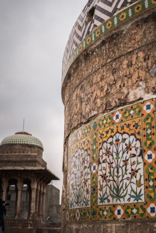 Kashi Kari on the dome of Dai Anga's tomb