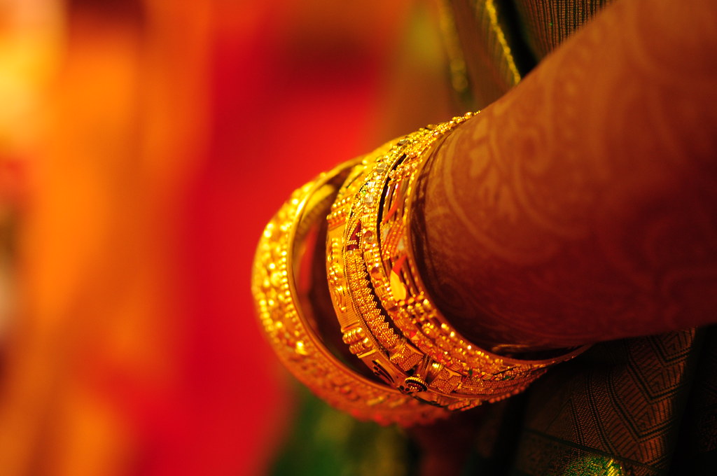 gold jewelry