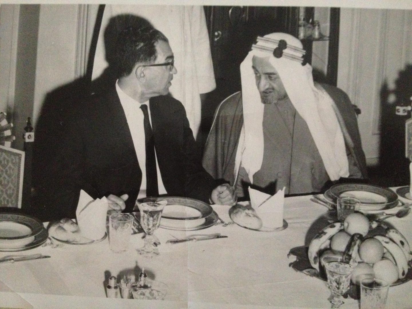 Iraqi Prime Minister al-Bazzaz and King Faisal of Saudi Arabia